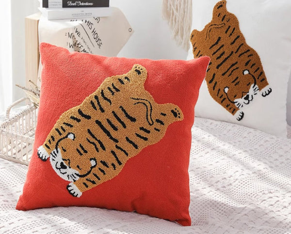 Lovely Tiger Decorative Pillows for Children's Room, Contemporary Modern Sofa Pillow Covers, Square Modern Throw Pillows for Couch, Decorative Pillows for Bedroom-Silvia Home Craft