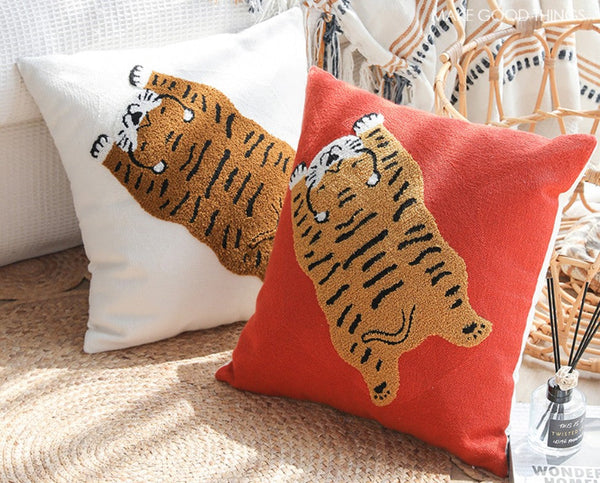 Lovely Tiger Decorative Pillows for Children's Room, Contemporary Modern Sofa Pillow Covers, Square Modern Throw Pillows for Couch, Decorative Pillows for Bedroom-Silvia Home Craft