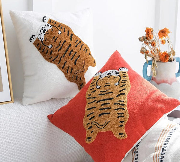 Contemporary Modern Sofa Pillow Covers, Square Modern Throw Pillows for Couch, Lovely Tiger Decorative Pillows for Children's Room, Decorative Pillows for Bedroom-Silvia Home Craft