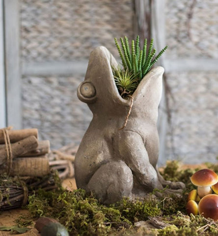 Frog Flowerpot for Garden Decoration, Beautiful Cute Frog Statues, Garden Animal Statues, Unique Modern Garden Sculptures, Creative Villa Outdoor Gardening Ideas-Silvia Home Craft